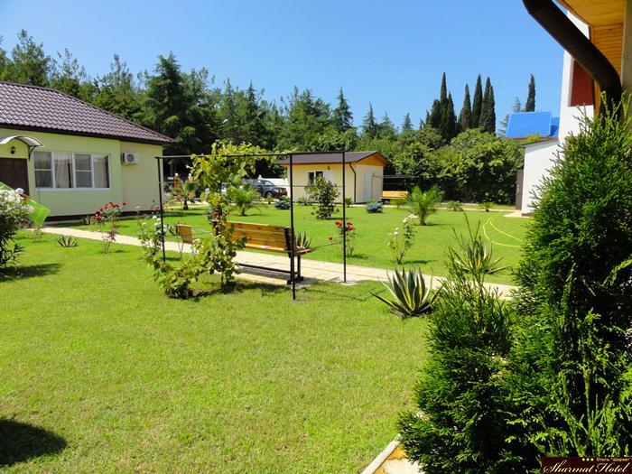 Hotel Sharmat Pizunda Esterno foto