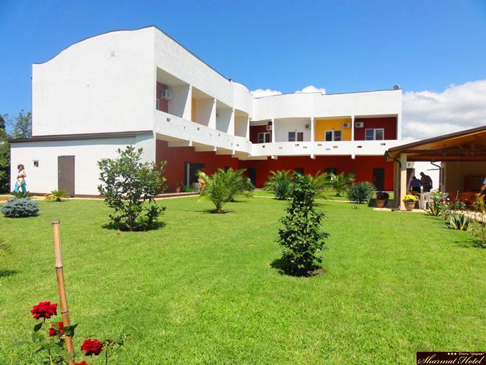 Hotel Sharmat Pizunda Esterno foto