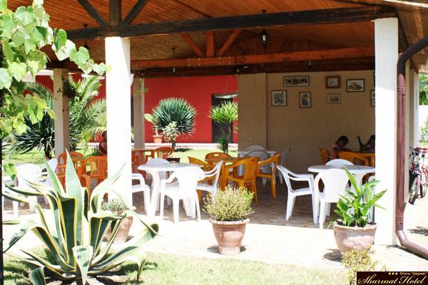 Hotel Sharmat Pizunda Esterno foto